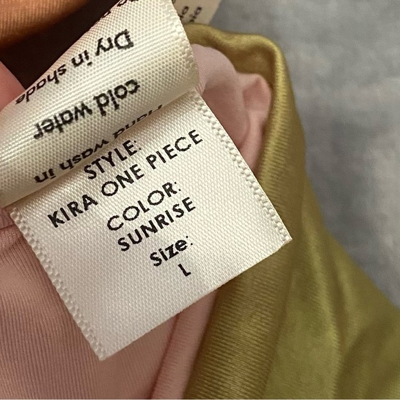 New! Baobab Kira Cut-Out Ombré Gradient One-Piece Swimsuit 27684 - Picture 5 of 11